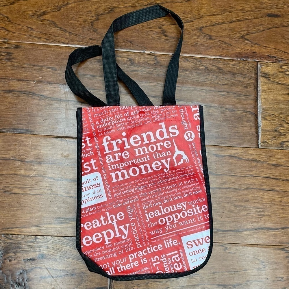 Lululemon small reusable totes‎